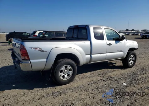 2007 Toyota Tacoma Prerunner Access Cab z USA, uszkodzony, nr VIN 5TETU62N87Z375531